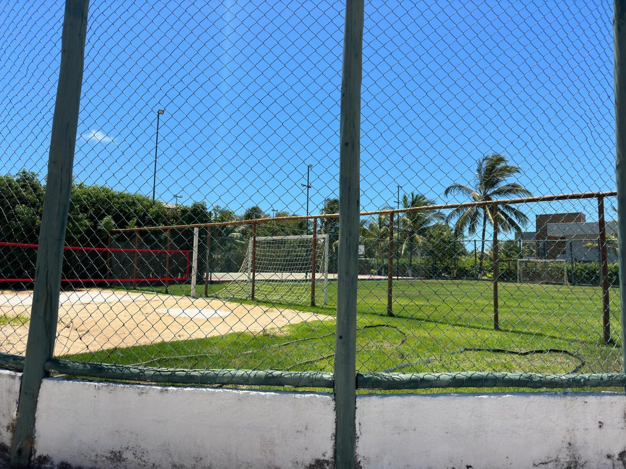 Flat Guarajuba 4 Quartos Terreo A Beira Mar - Pe Na Areia - Governanca Com Arrumadeira E Wi Fi Inclusos Camassari Zewnętrze zdjęcie