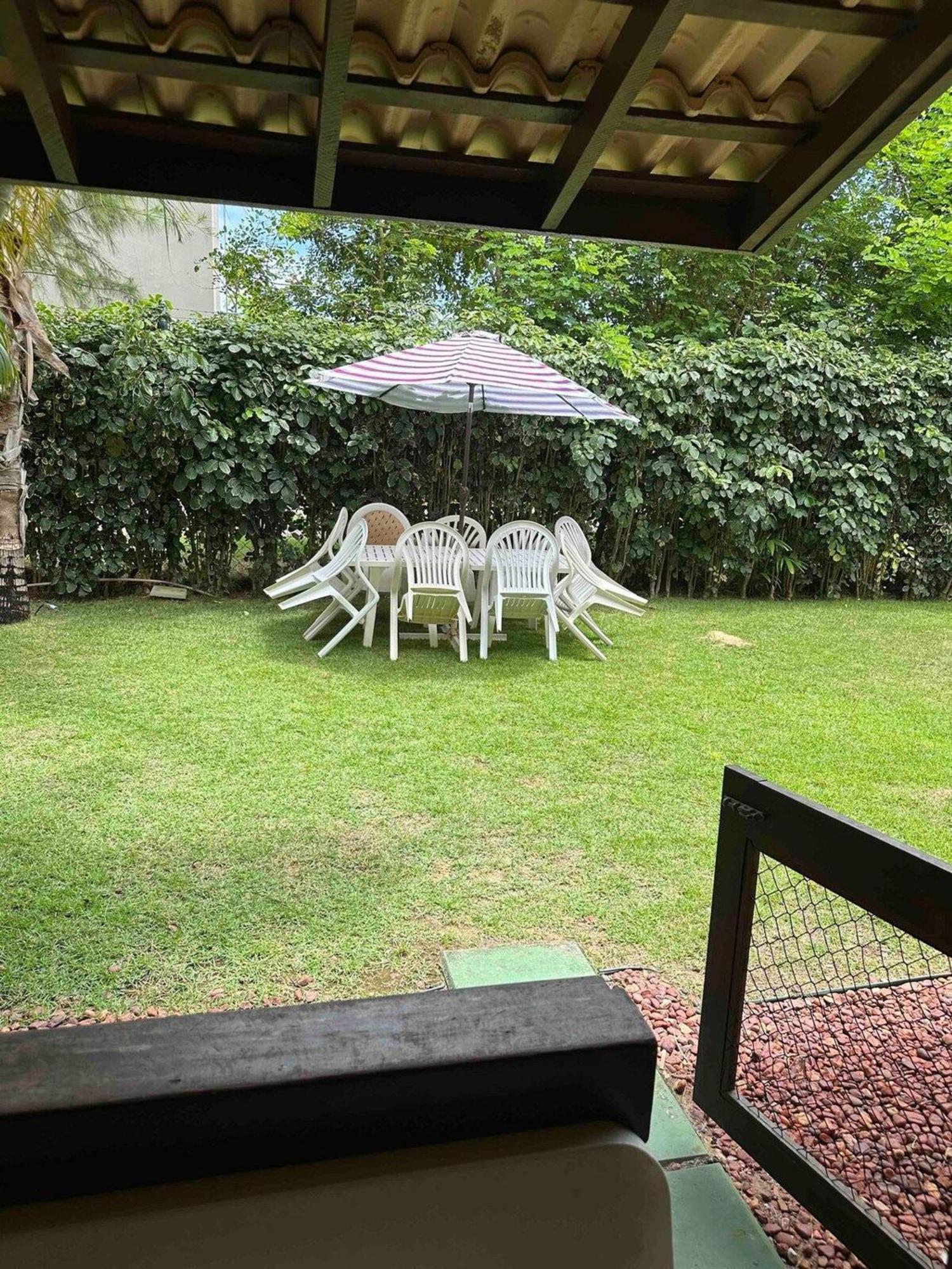 Flat Guarajuba 4 Quartos Terreo A Beira Mar - Pe Na Areia - Governanca Com Arrumadeira E Wi Fi Inclusos Camassari Zewnętrze zdjęcie