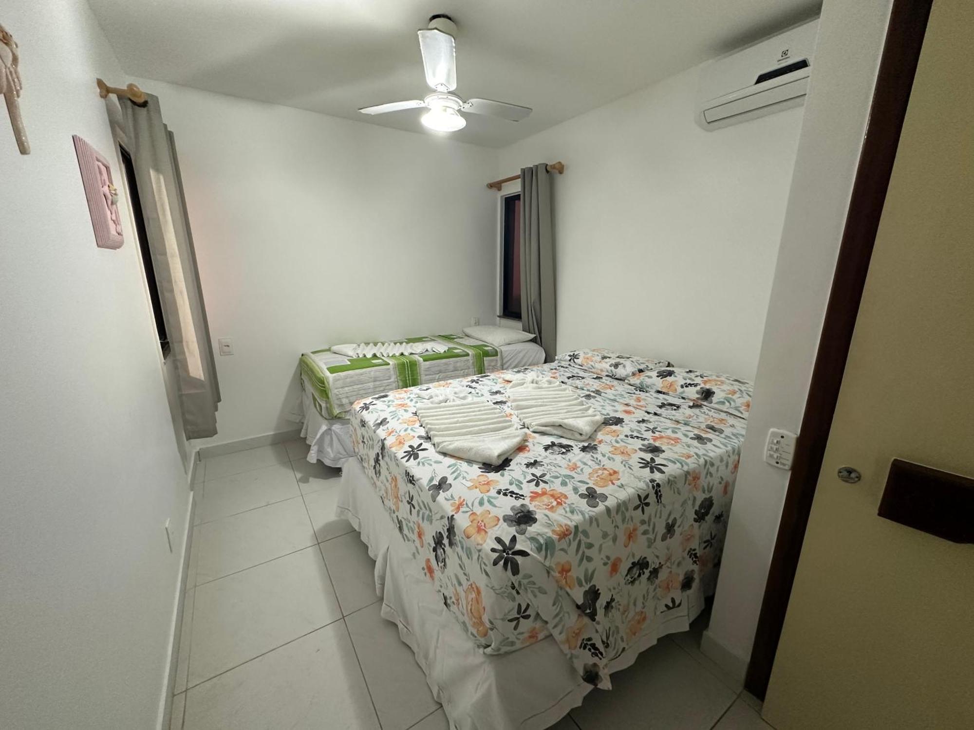 Flat Guarajuba 4 Quartos Terreo A Beira Mar - Pe Na Areia - Governanca Com Arrumadeira E Wi Fi Inclusos Camassari Zewnętrze zdjęcie