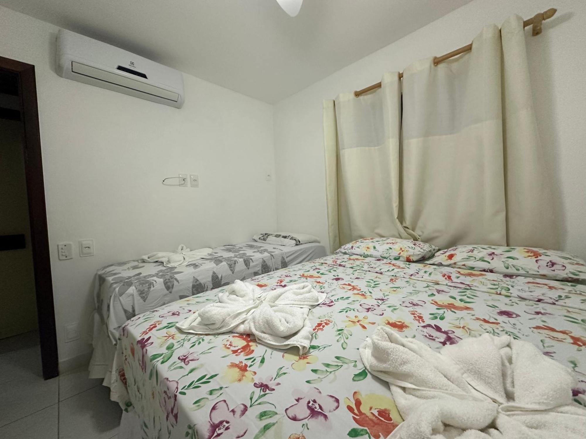 Flat Guarajuba 4 Quartos Terreo A Beira Mar - Pe Na Areia - Governanca Com Arrumadeira E Wi Fi Inclusos Camassari Zewnętrze zdjęcie