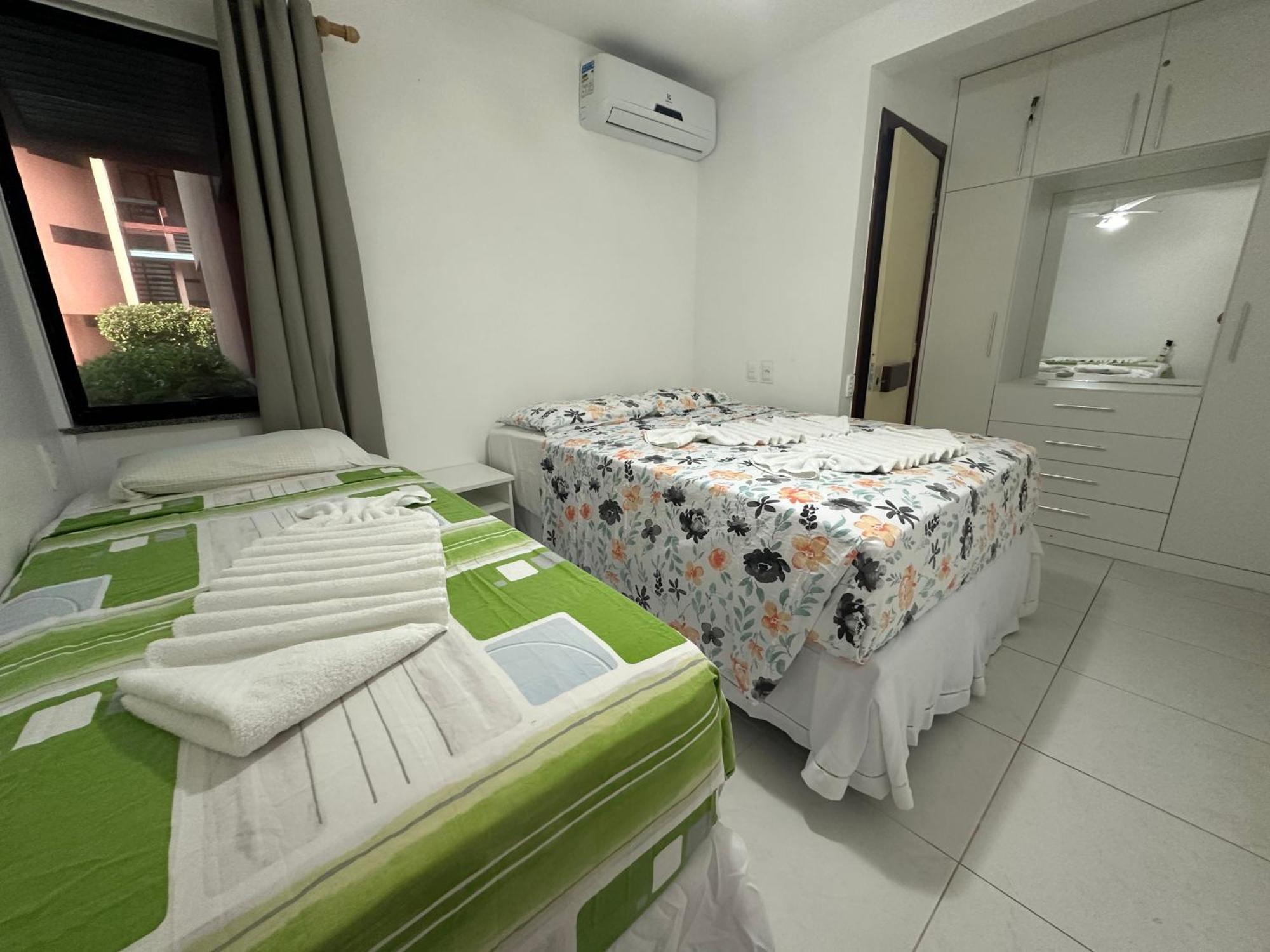 Flat Guarajuba 4 Quartos Terreo A Beira Mar - Pe Na Areia - Governanca Com Arrumadeira E Wi Fi Inclusos Camassari Zewnętrze zdjęcie