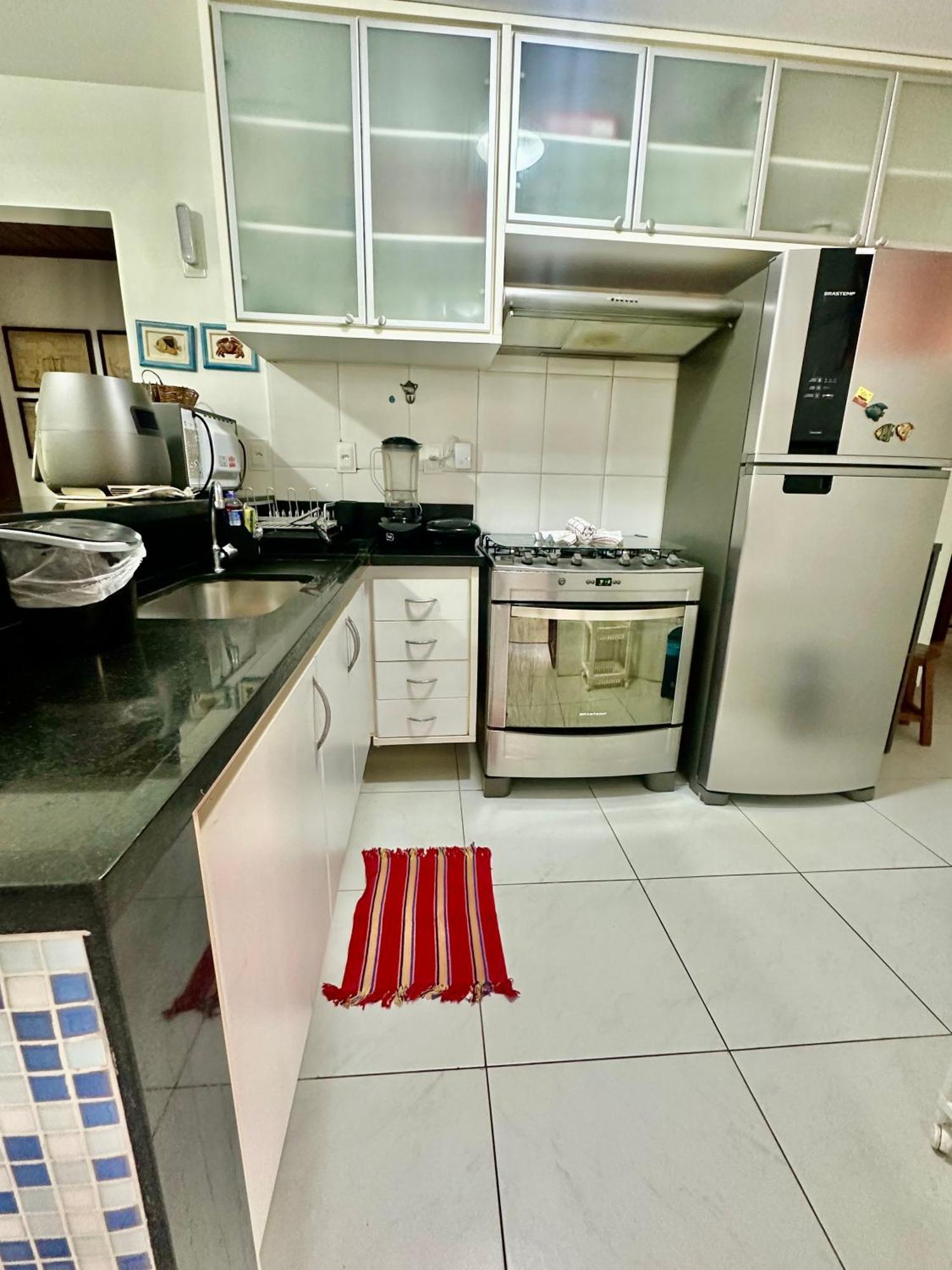 Flat Guarajuba 4 Quartos Terreo A Beira Mar - Pe Na Areia - Governanca Com Arrumadeira E Wi Fi Inclusos Camassari Zewnętrze zdjęcie